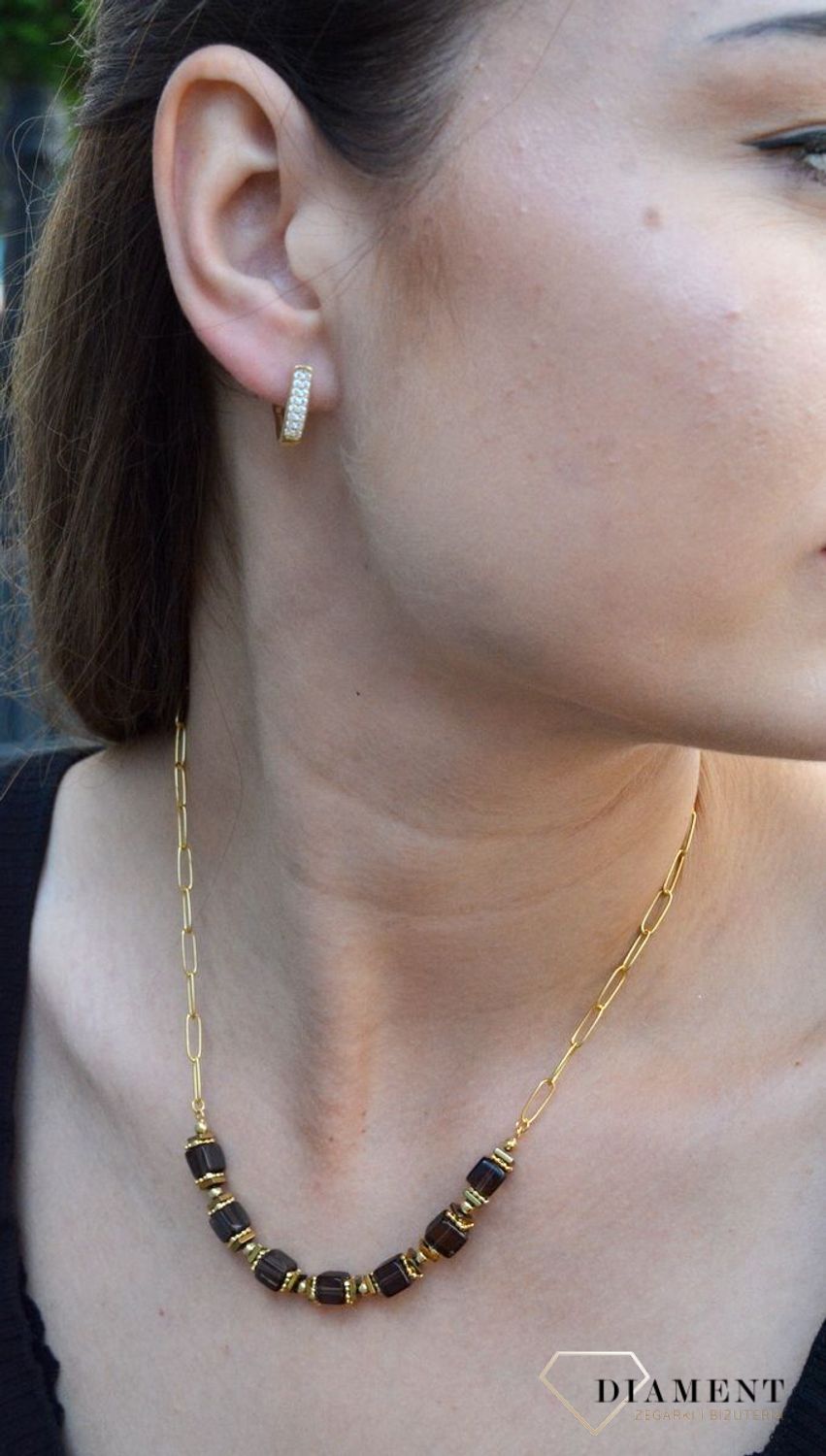 Złote kolczyki damskie z białymi cyrkoniami KL 6957A 333. Złote kolczyki z białą cyrkonią. Złote kolczyki delikatne. Malutkie kolczyki z cyrkonią. Kolczyki dla dziewczynki. Kolczyki dla kobiety. Kolczyki złote idealne na każd.jpg